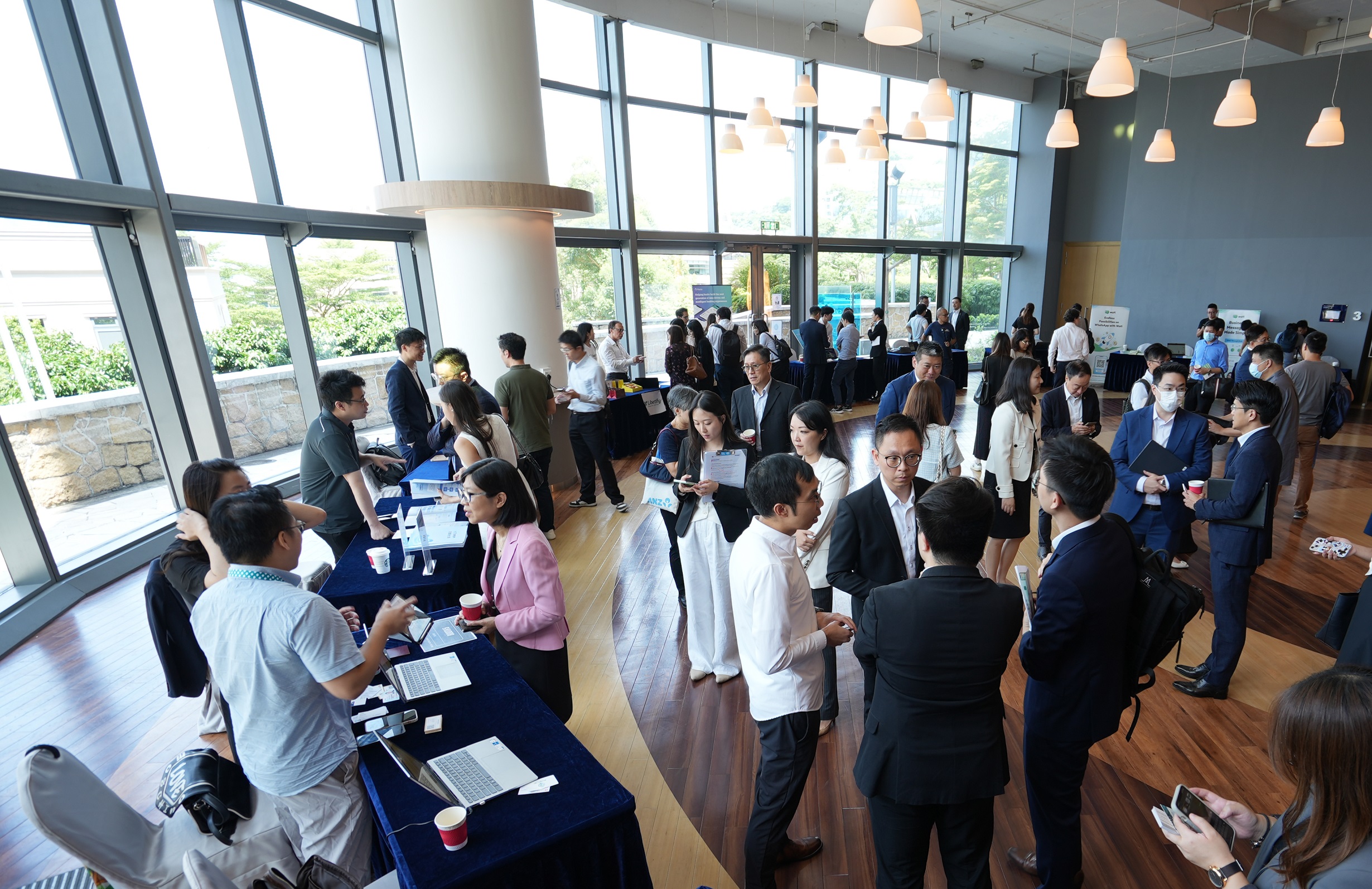 FiNETech2匯集了超過300位來自銀行、證券、保險、強積金和科技行業的專家。